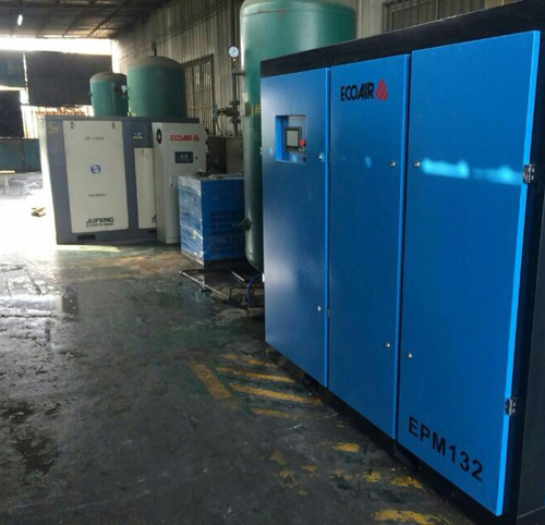 玻璃廠直聯(lián)螺桿空壓機(jī)